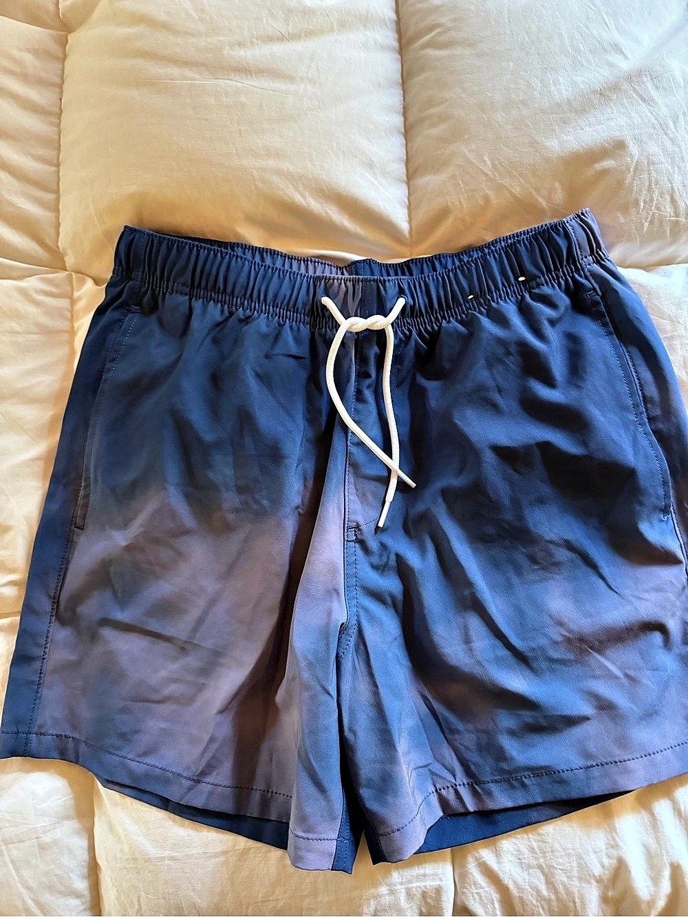 Hollister NWOT Mens Swim Trunks in Blue Size Medium